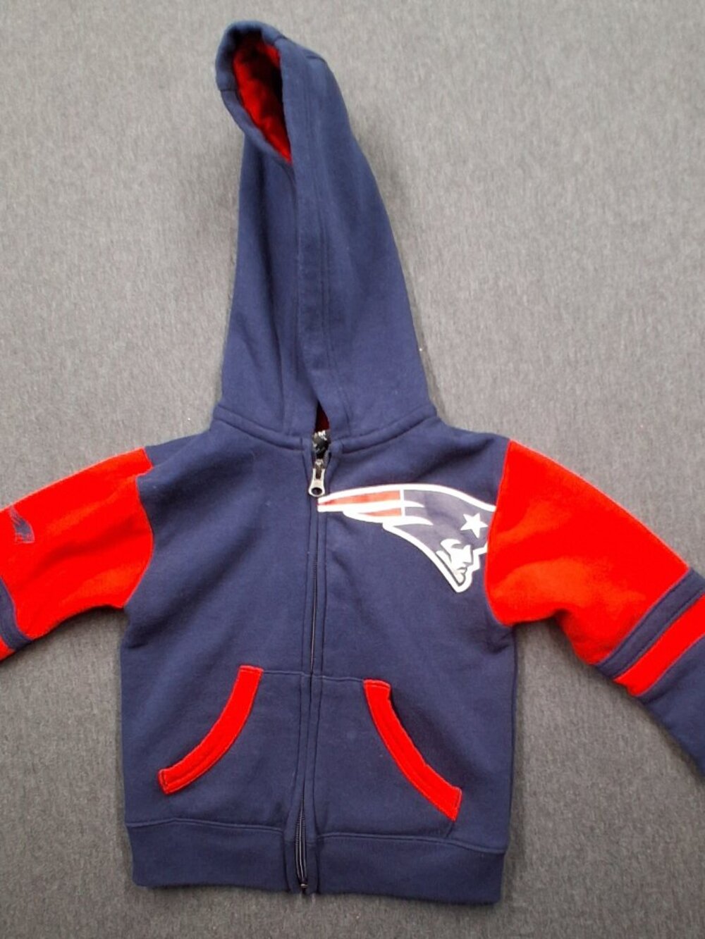 Boys sweat jacket, NFL TEAM Apparel, size 3t, red and blue